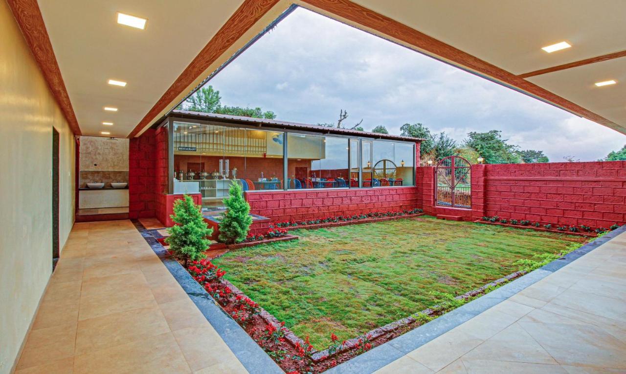 Treebo Mountain Retreat Mahabaleshwar, 600 Mtrs From Lingmala Waterfall Eksteriør billede